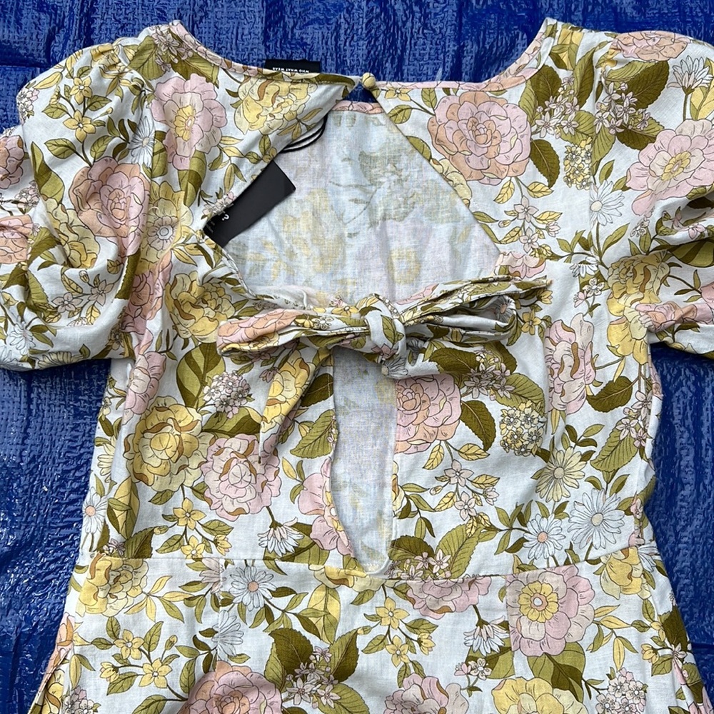 NWT-cottage core floral linen maxi dress w/ pockets!